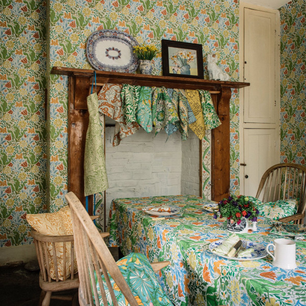 CARTA PARATI MORRIS & Co - COMPTON