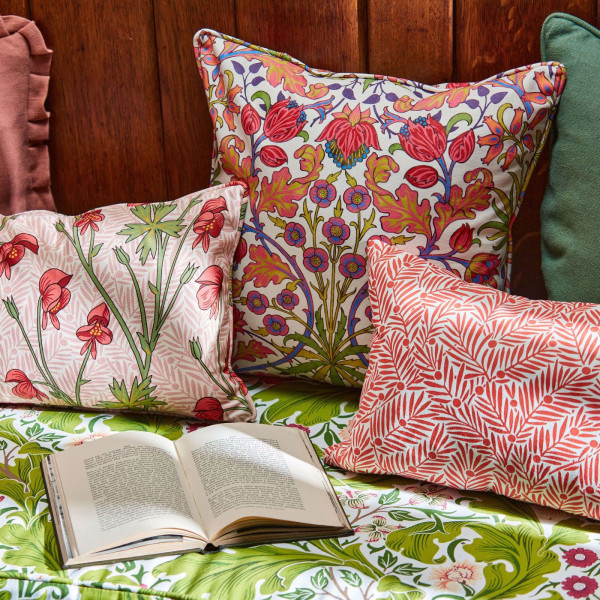 TESSUTO MORRIS & Co -  LEICESTER