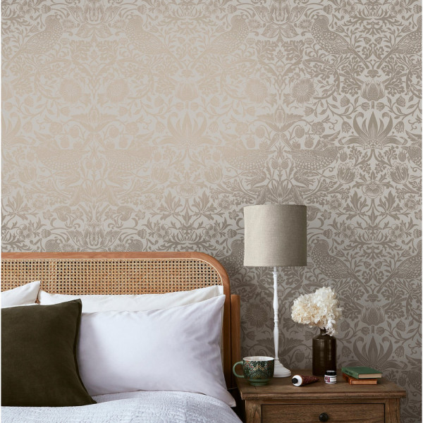 CARTA PARATI WILLIAM MORRIS AT HOME - STRAWBERRY THIEF FIBROUS